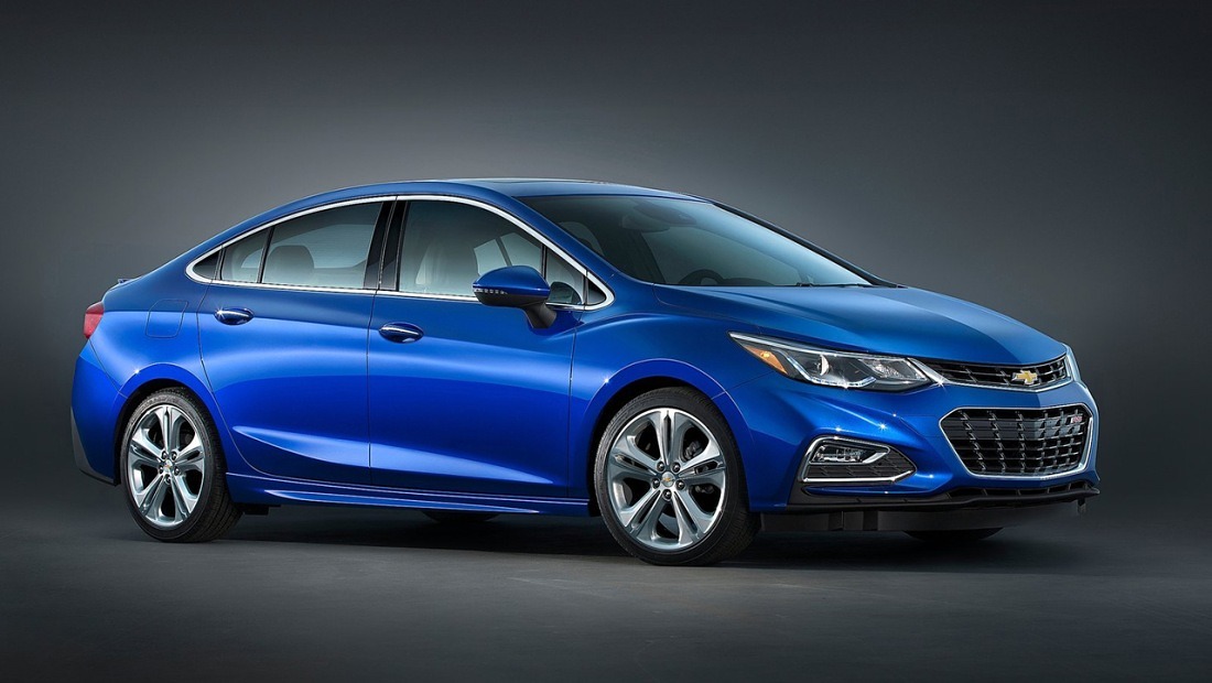 쉐보레 크루즈 2018년형 앞모습 사진 출처 쉐보레