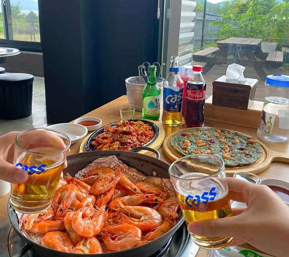 철없는새우