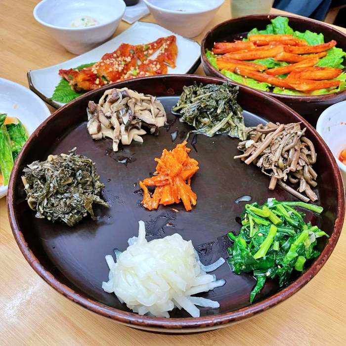 생생정보 산채정식 맛집
