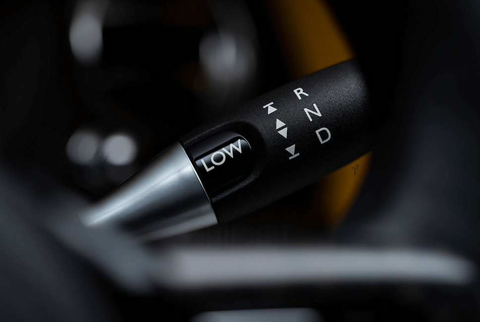 롤스로이스 컬리넌 블랙배지 ; 김민종 차, 접촉사고 선처 미담 유명인차