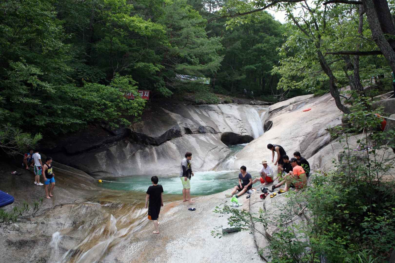 대야산 용추계곡
