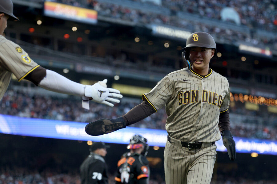 송성문 멀티히트: 샌디에이고 MLB 첫 선발 맹활약, 이정후와 코리안 더비 승리 및 현지 반응 총정리
