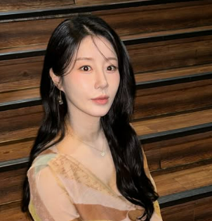 나비 프로필
