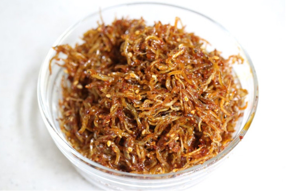 지리 멸치 고추장 볶음