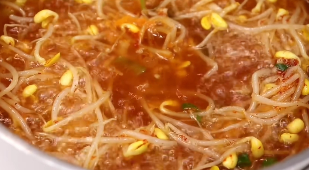 콩나물국