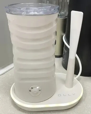 올리 우유 거품기 사진