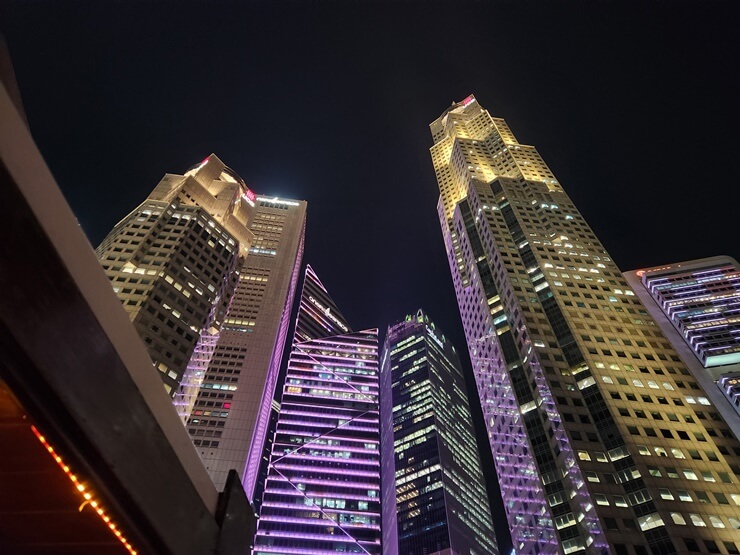 리버보트-건물샷