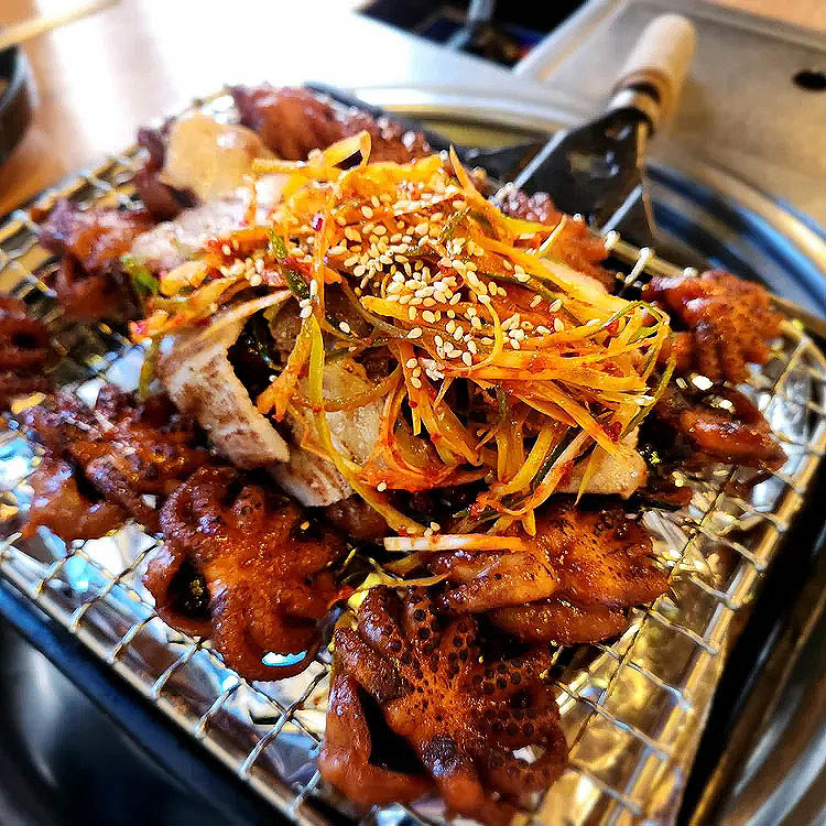 광교 호수공원 냉삼집 '원천유원지' 본점