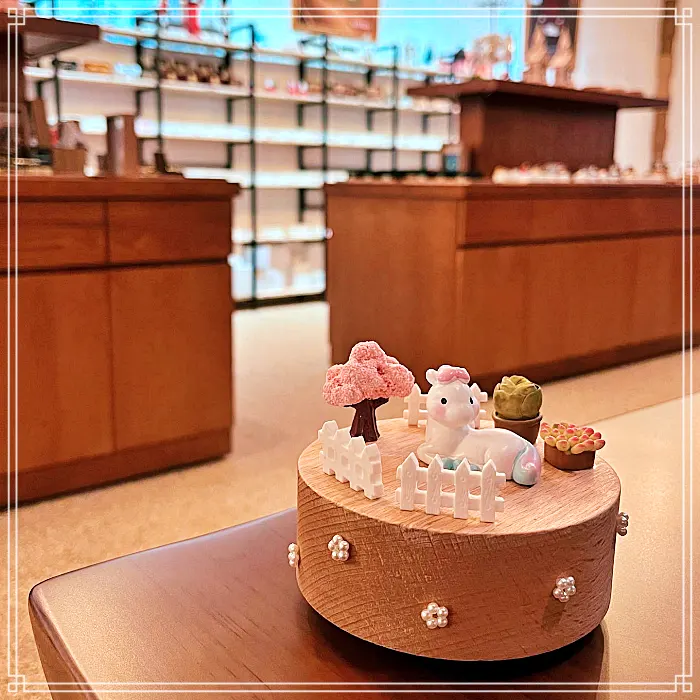 부산, 기장 맛집 나만의 오르골 만들 수 있는 디저트 감성 카페, 와플