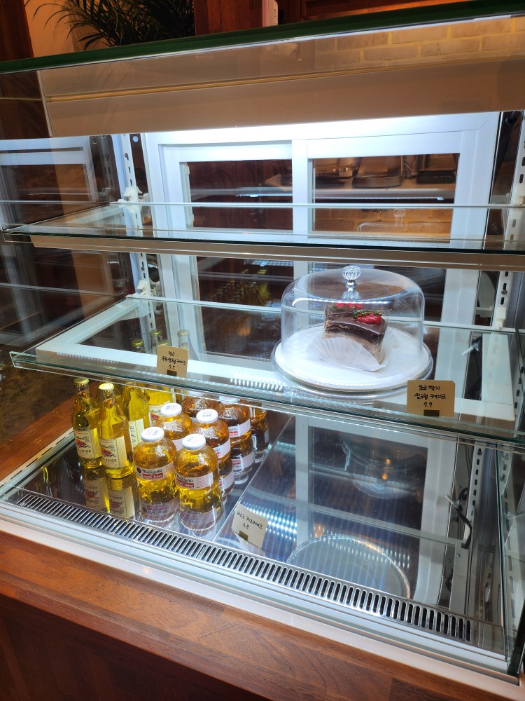 케이크 쇼케이스
