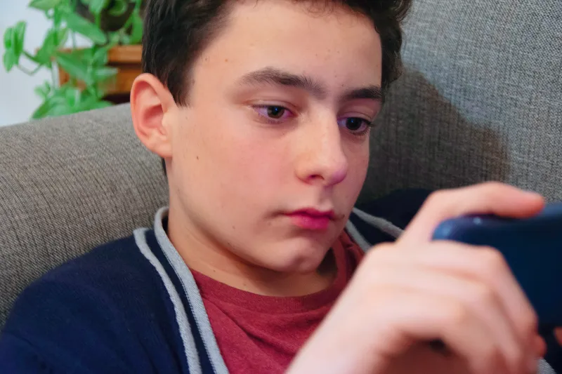 초등고학년사춘기&amp;#44; 남자아이사춘기&amp;#44; 사춘기정서변화&amp;#44;사춘기뇌발달&amp;#44; 남자아이감정기복&amp;#44; 청소년뇌변화&amp;#44;테스토스테론&amp;#44; 초등학생감정조절&amp;#44; 사춘기소통법&amp;#44;사춘기부모대처법&amp;#44; 사춘기말 안 하는 이유&amp;#44; 초등학생행동변화&amp;#44;사춘기상담시기&amp;#44; 초등학생정서문제&amp;#44; 감정폭발사춘기