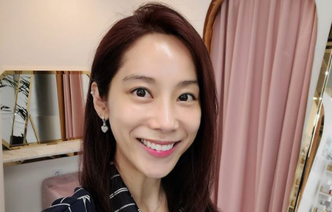 조민아 