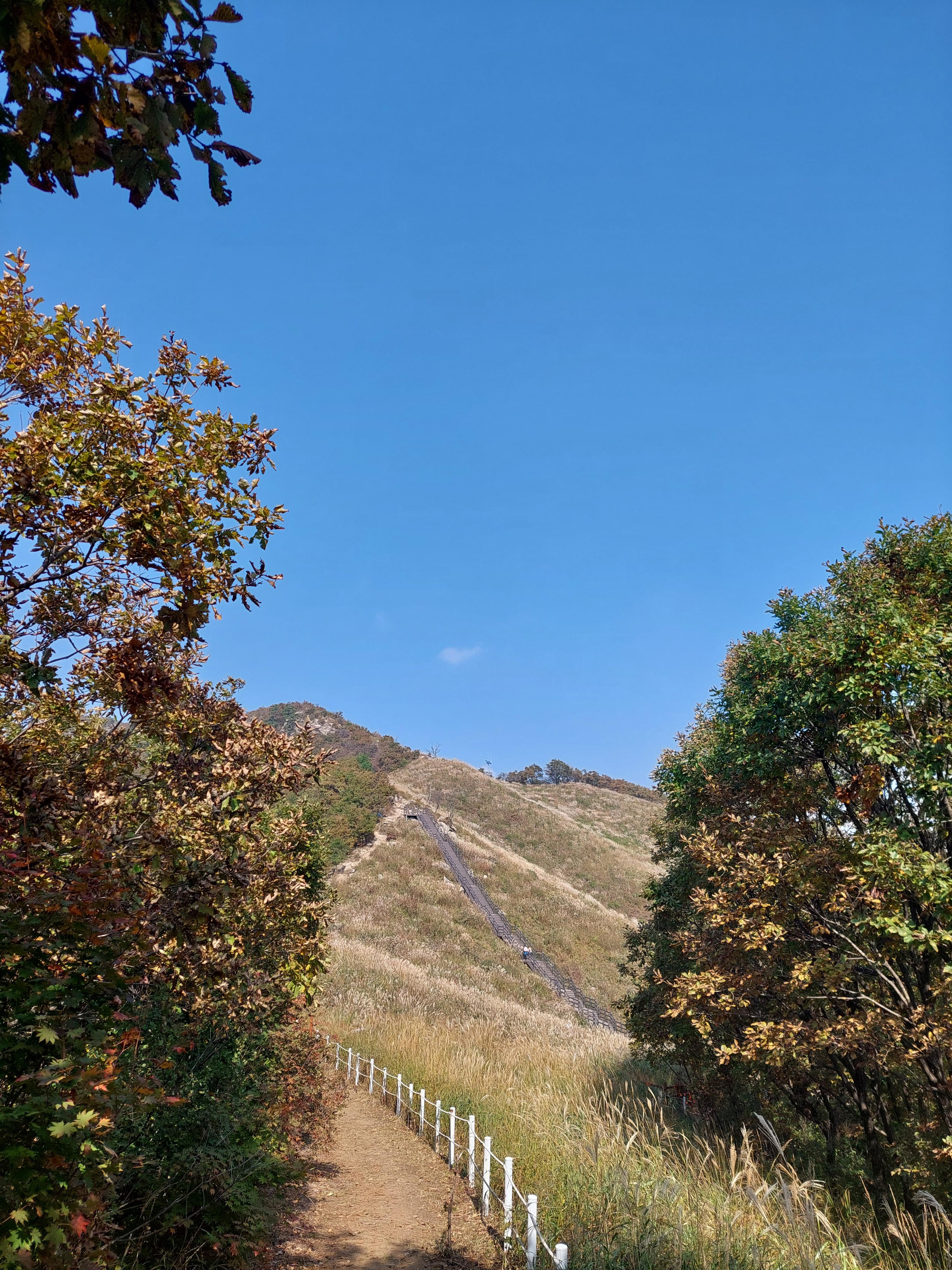 명성산
