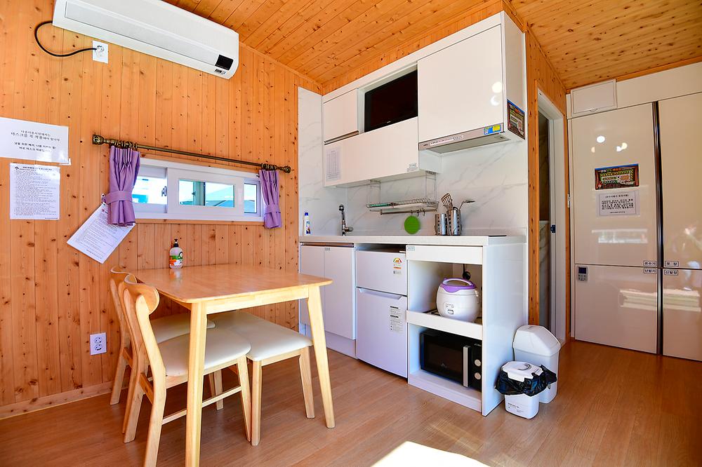 강동오토캠핑장. 울산광역시 북구 당사동 87