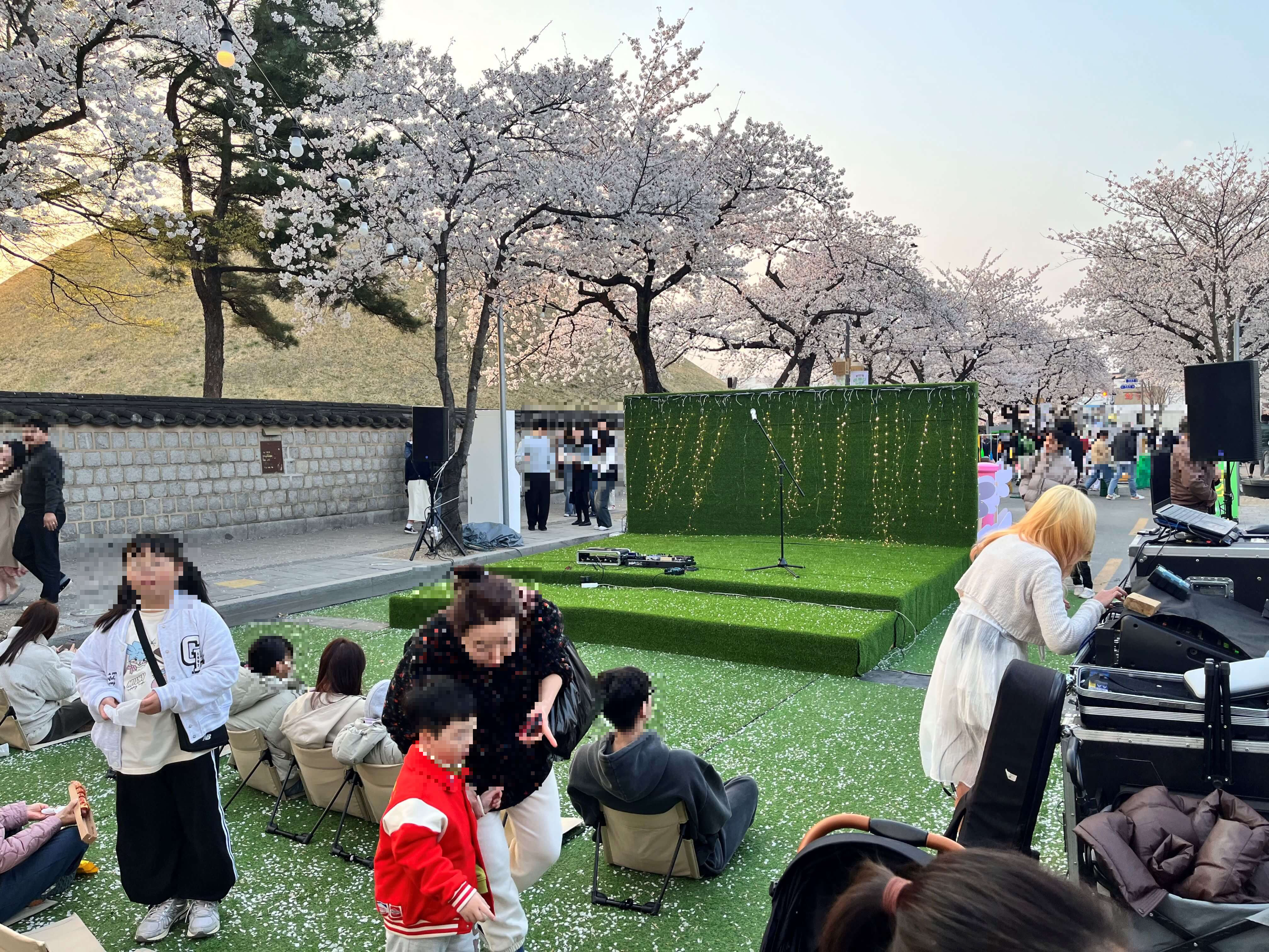 대릉원 돌담길 축제