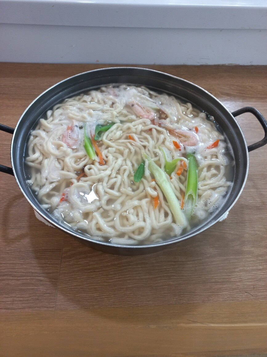 밀터 칼국수
