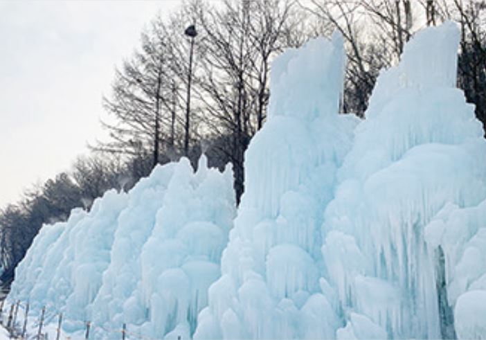 충남 청양 알프스마을 칠갑산 얼음분수축제