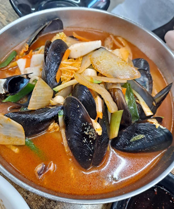 마니산짜장 홍합짬뽕