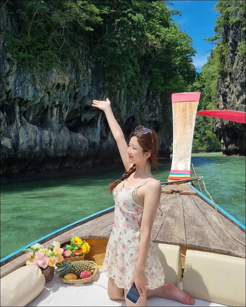 유미라 아나운서 원피스