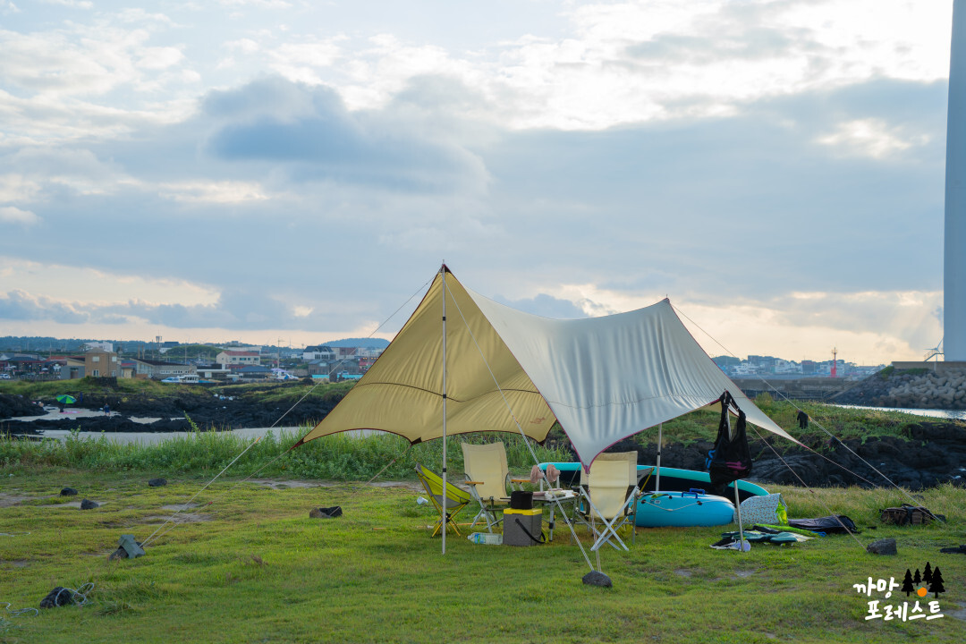 코난 해변 경치