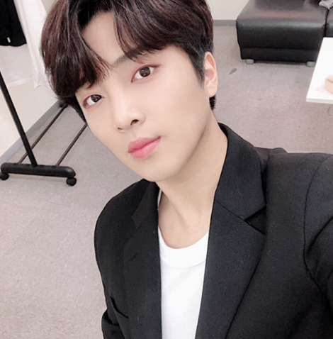 황윤성-사진