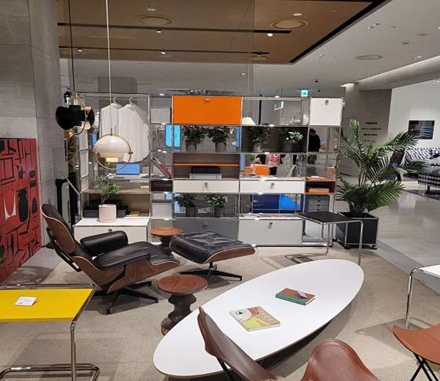 USM 현대백화점 더현대서울점