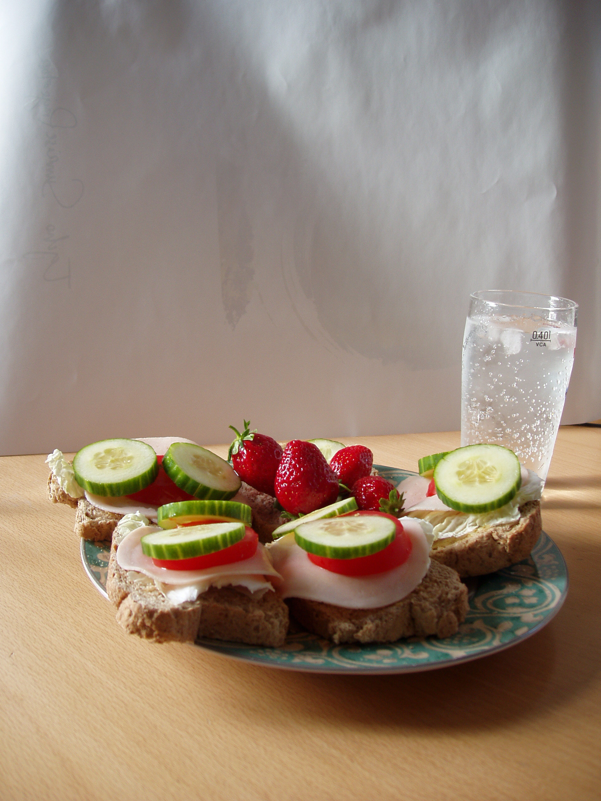 다이어트 중 허기를 달래는 건강한 간식 추천