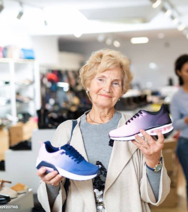 노인에게 추천하는 기능성 워킹화 브랜드 비교 (뉴발란스 vs 나이키 vs 스케쳐스)