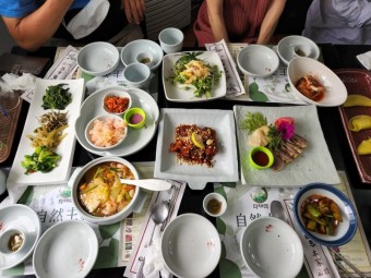 산나물 약선요리 오색빛깔 한정식