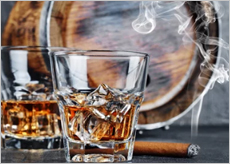 술과 담배로 고민하는 중년 남성 이미지