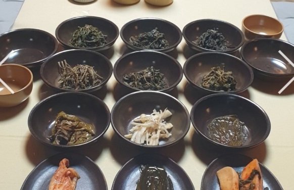 청도-산청이네-밥주는민박-건강밥상-발효공방