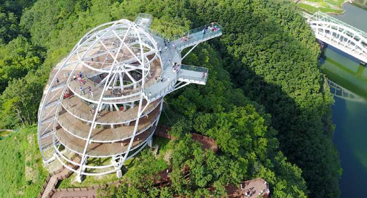 만천하 스카이워크