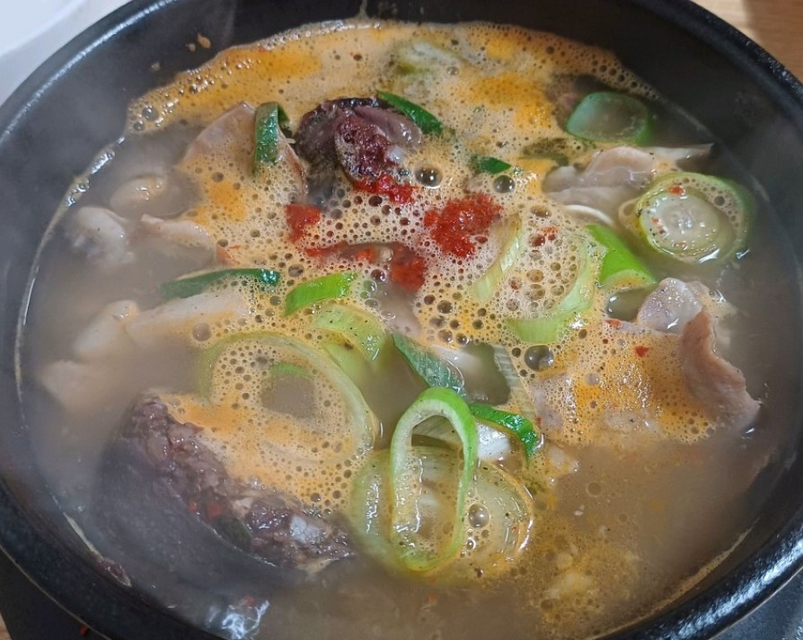 6시내고향 익산중앙시장 순대국밥 한 뚝배기