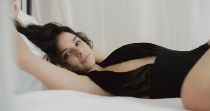 케이티 루이스 사운더스 Katy Louise Saunders