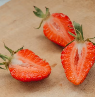 딸기 효능 부작용 칼로리 고르는법