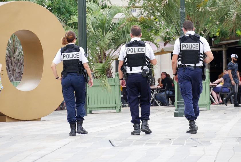 네덜란드 경계해야 할 범죄 유형