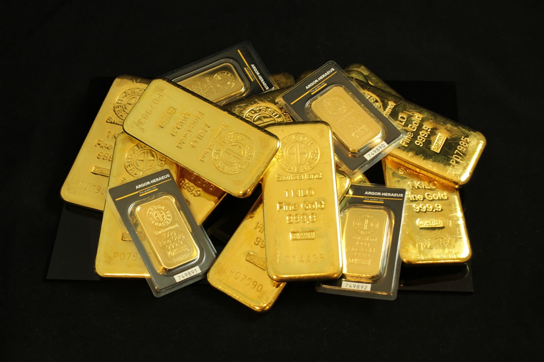 Gold price.