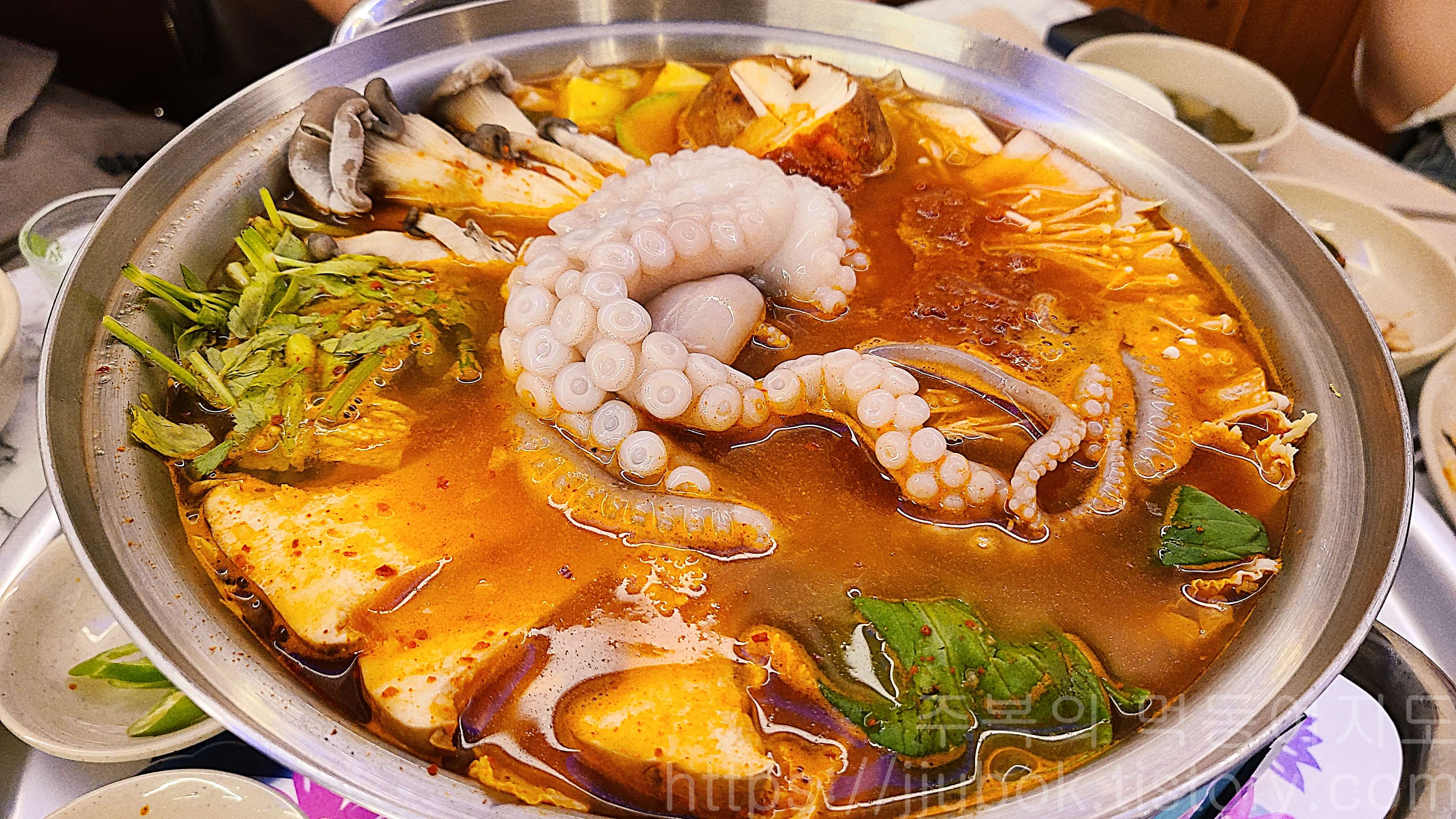 오봉집-얼큰-낙지전골-3