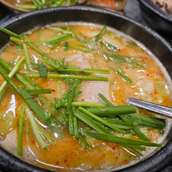 수변최고돼지국밥 메뉴 이미지