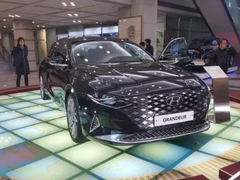 그랜저 페이스리프트 디자인 실내 가격 출시일 정보 요약_2