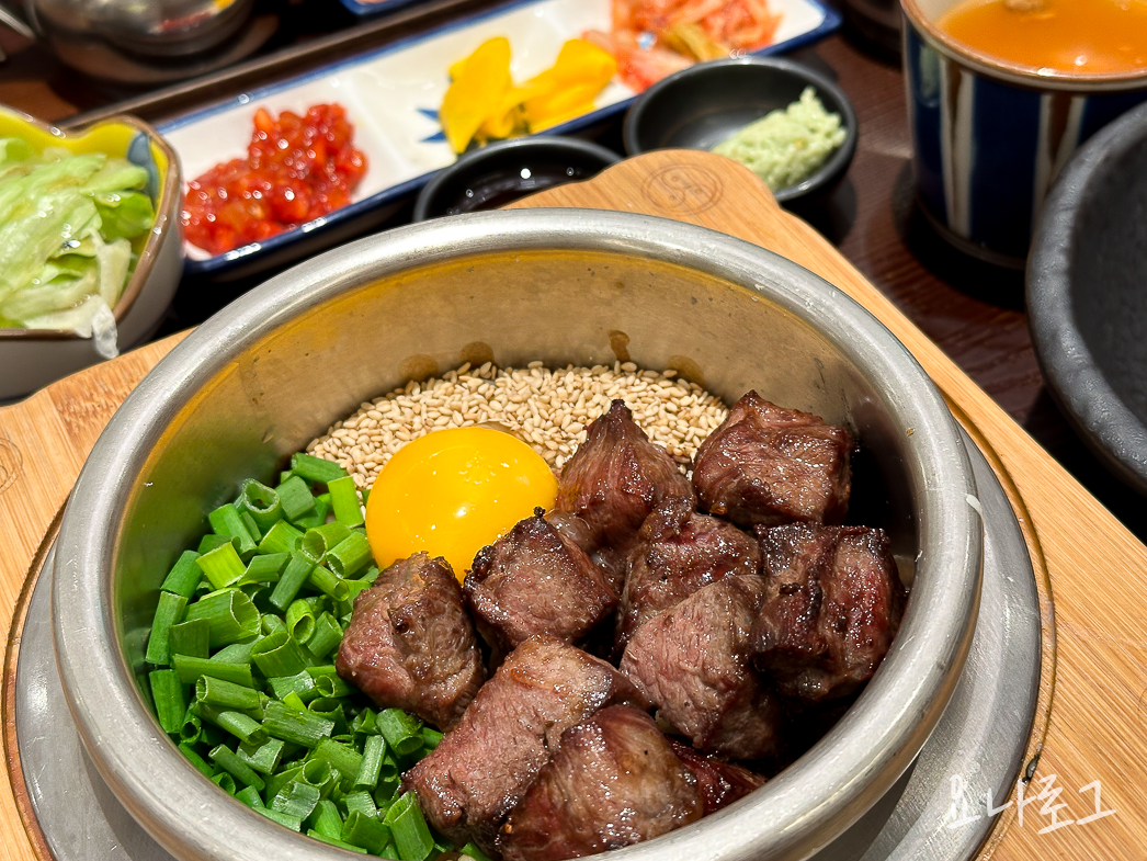 광교 광교맛집 광교담솥 담솥 광교맛집추천 광교아브뉴프랑 광교아브뉴프랑맛집 담솥메뉴 담솥메뉴추천 광교데이트 광교가볼만한곳 광교스테이크 광교데이트코스 광교스테이크 광교외식 광교데이트코스추천 광교스테이크맛집 스테이크솥밥 광교한식 광교한정식 광교외식추천