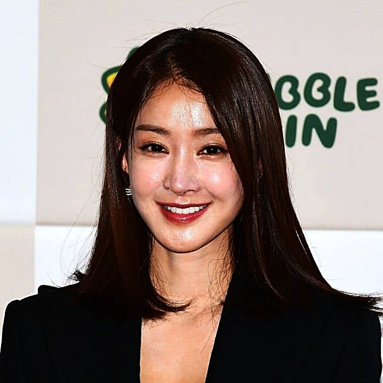 배우-이시영