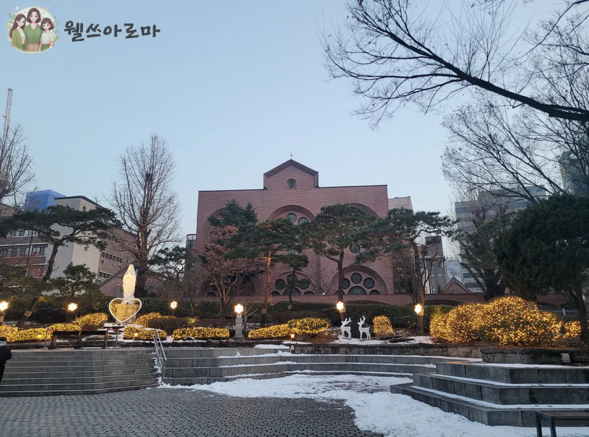 서울명동대성당-성모마리아상