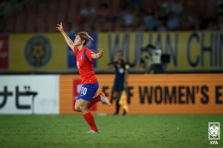 여자 축구 전가을 은퇴