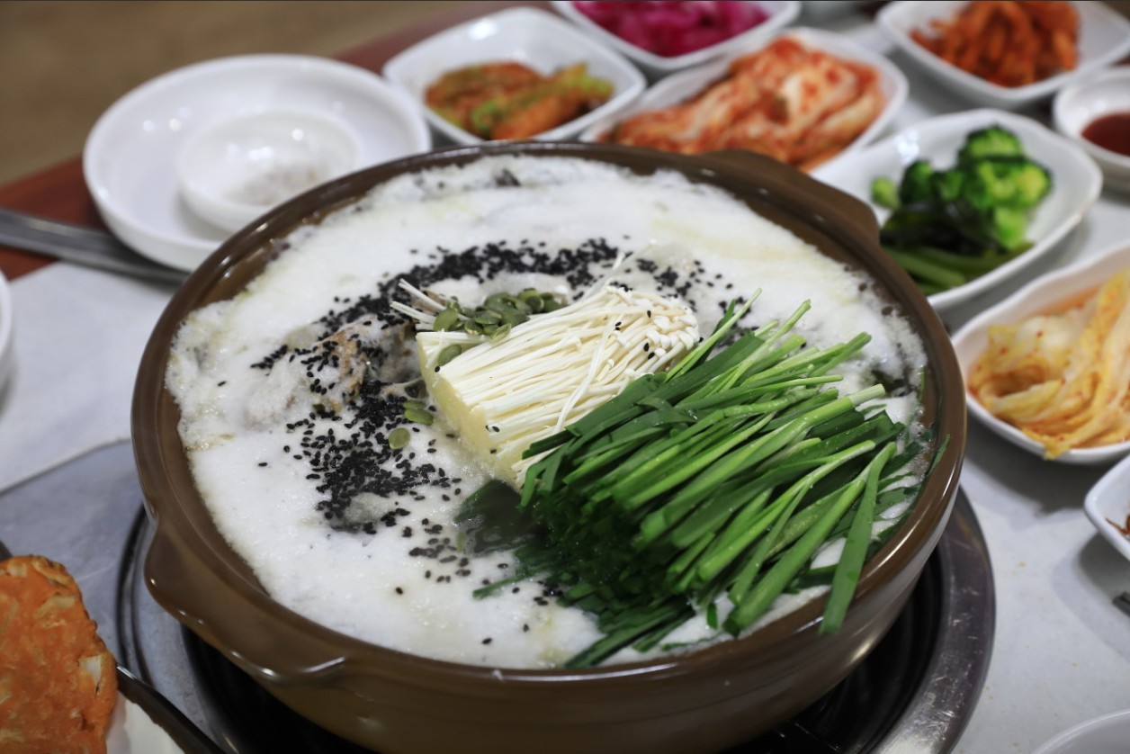 감자전이 이렇게 쫀득하다고요? 하이원 근처 숨은 한식 맛집 탐방기