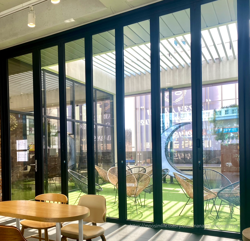 대전-유성-연선흠베이커리-대형카페