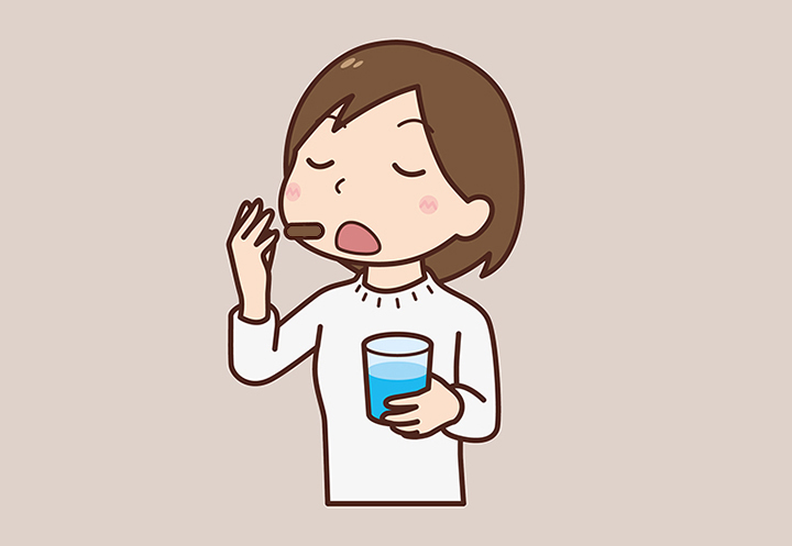 타히보를-섭취하는-여성