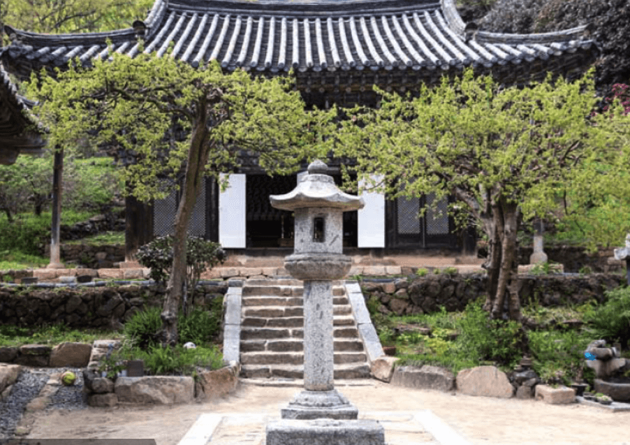 화엄사 구층암 석등