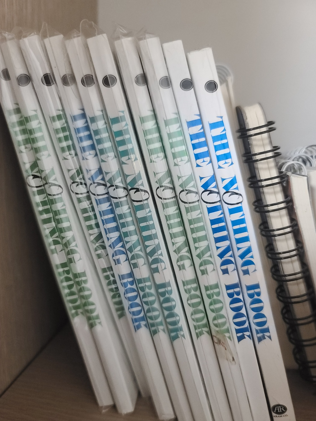 The noting book 노트 겸 책