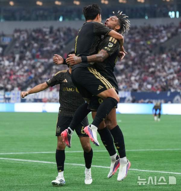 손흥민 4경기 연속골 LAFC 밴쿠버 전술 분석 토마스 뮐러 PK 동점골 MLS 서부 컨퍼런스 하이라이트 평점
